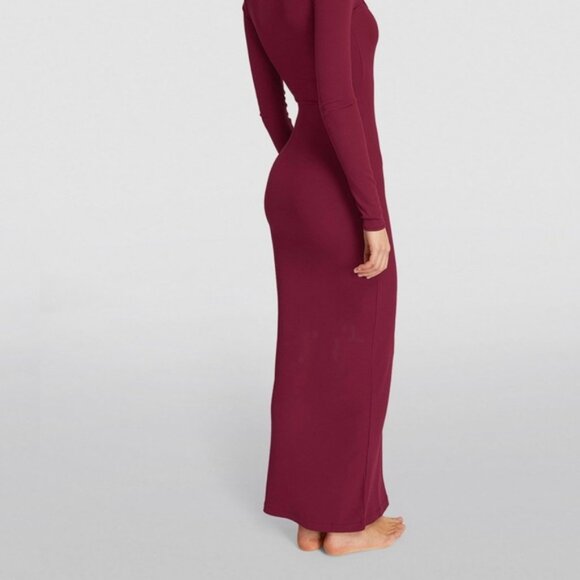 Skims Soft Lounge Long Sleeve Dress Ribbed in Wine Size M - Picture 14 of 14